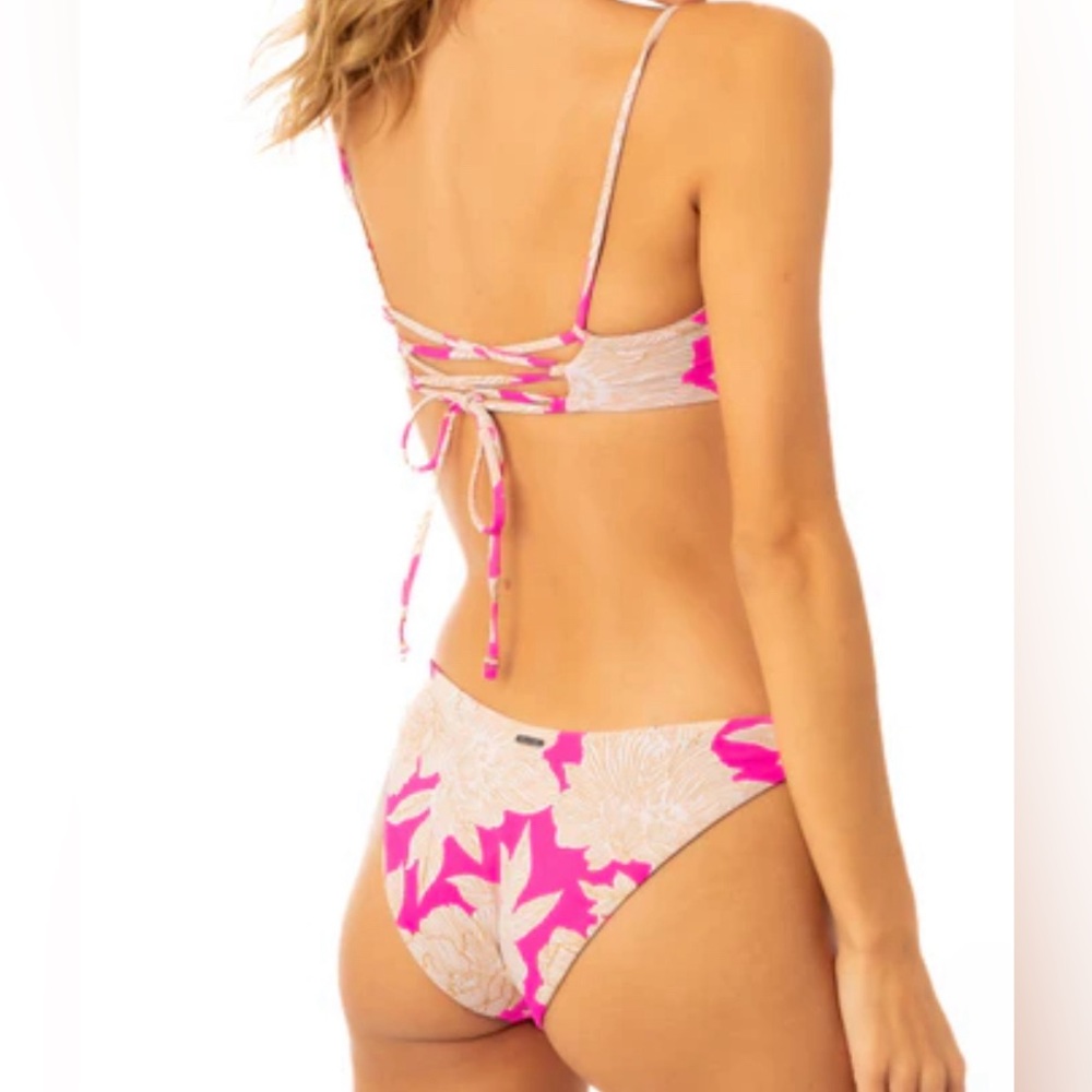 NWOT Maaji Floral Duo Splendour High Leg Bikini Bottom